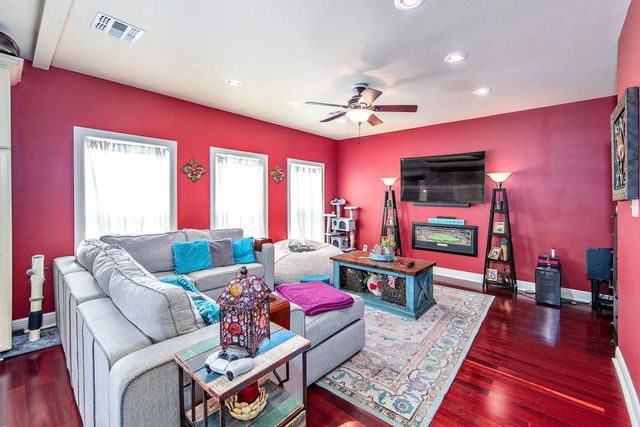 232 East 5th Street, Larose, LA 70373