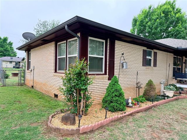 316 W Truman Place, Purcell, OK 73080