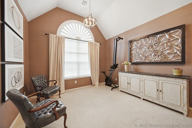3300 Holly Road, Claremore, OK 74019