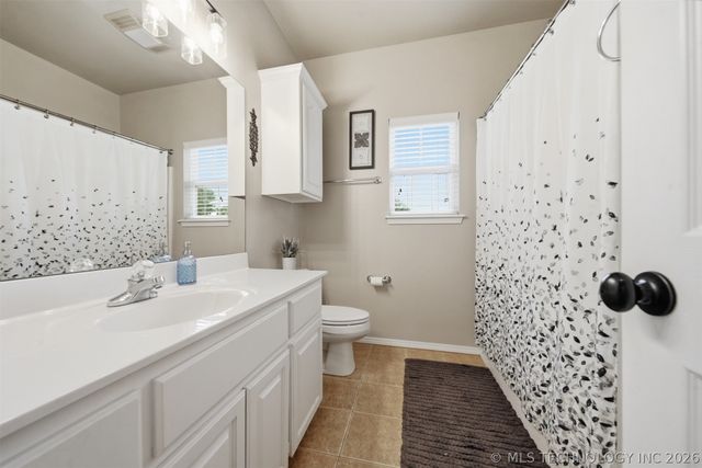 3300 Holly Road, Claremore, OK 74019