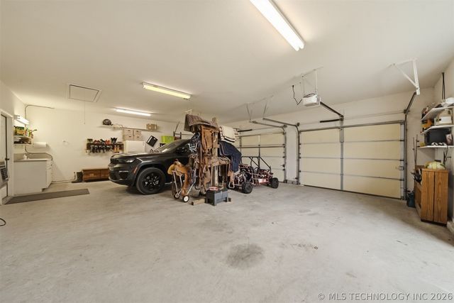 3300 Holly Road, Claremore, OK 74019
