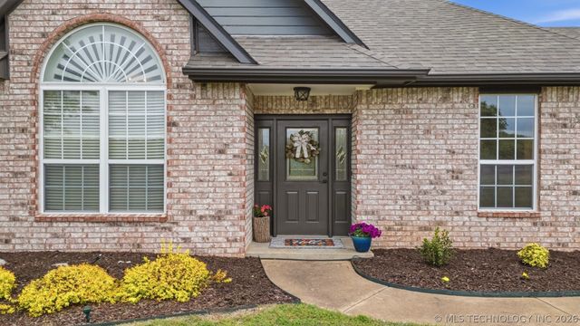 3300 Holly Road, Claremore, OK 74019