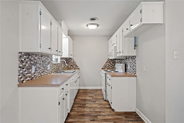 1511 9th Street, Barling, AR 72923