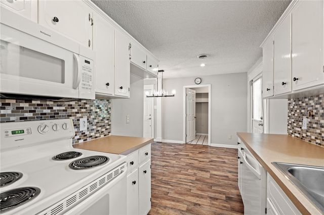 1511 9th Street, Barling, AR 72923
