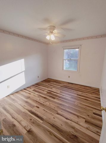 11 INDEPENDENCE DRIVE, Mount Holly Springs, PA 17065