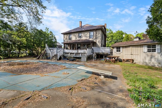 390 Elm Street, Enfield, CT 06082