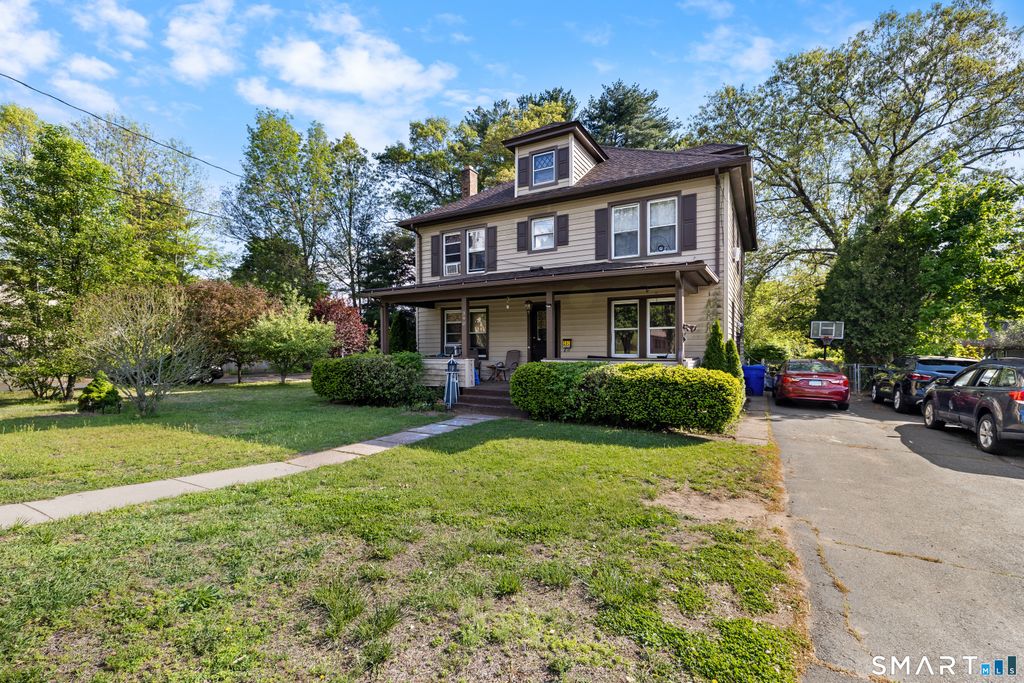 390 Elm Street, Enfield, CT 06082
