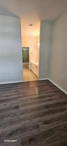 15301 SW 88th Ter 15301, Miami, FL 33196