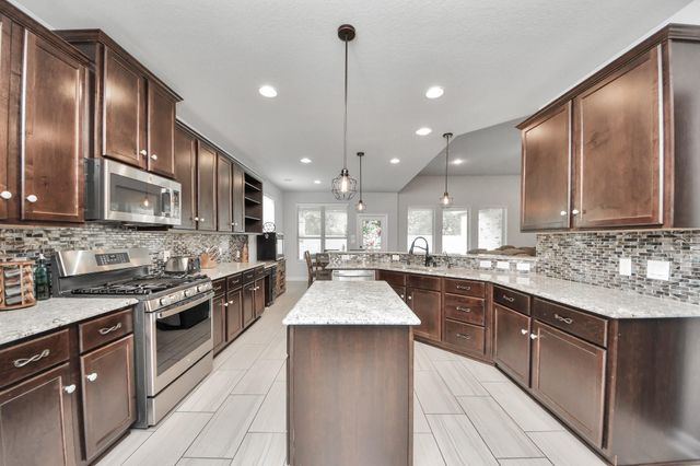 3015 Dawn Light Drive, Rosenberg, TX 77471