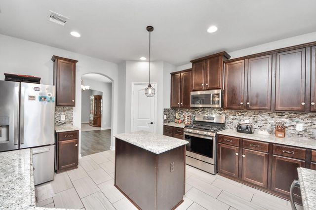 3015 Dawn Light Drive, Rosenberg, TX 77471