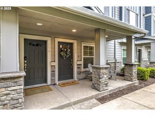 183 Ne 80TH Ave, Hillsboro, OR 97006