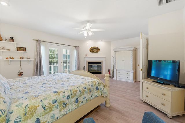 545 PINELLAS BAYWAY S 302, St Petersburg, FL 33715
