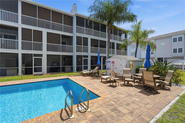 545 PINELLAS BAYWAY S 302, St Petersburg, FL 33715