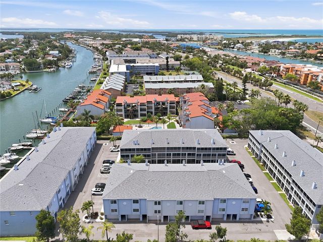 545 PINELLAS BAYWAY S 302, St Petersburg, FL 33715