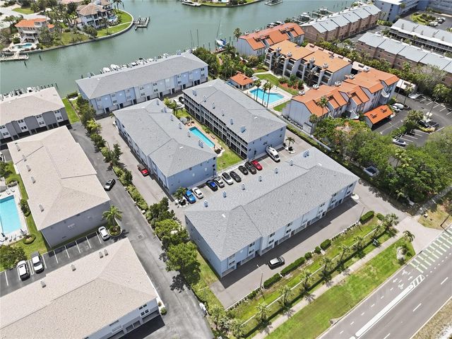 545 PINELLAS BAYWAY S 302, St Petersburg, FL 33715