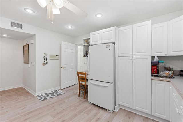 545 PINELLAS BAYWAY S 302, St Petersburg, FL 33715