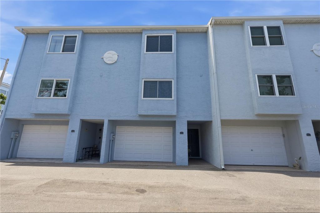 545 PINELLAS BAYWAY S 302, St Petersburg, FL 33715