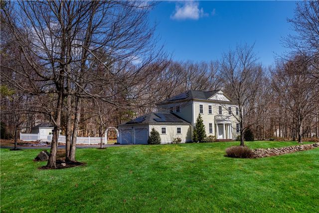 73 Nottingham Drive, Scituate, RI 02831