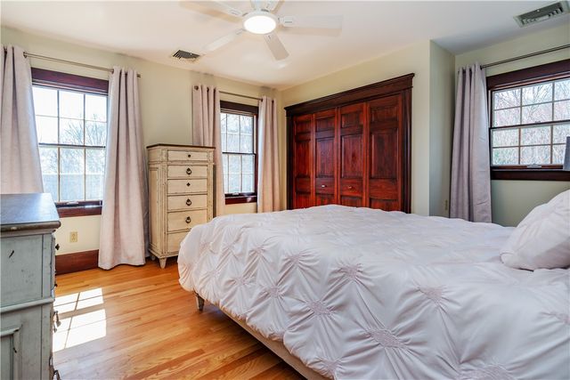 73 Nottingham Drive, Scituate, RI 02831