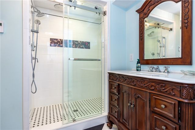 73 Nottingham Drive, Scituate, RI 02831