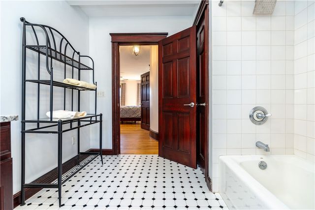 73 Nottingham Drive, Scituate, RI 02831