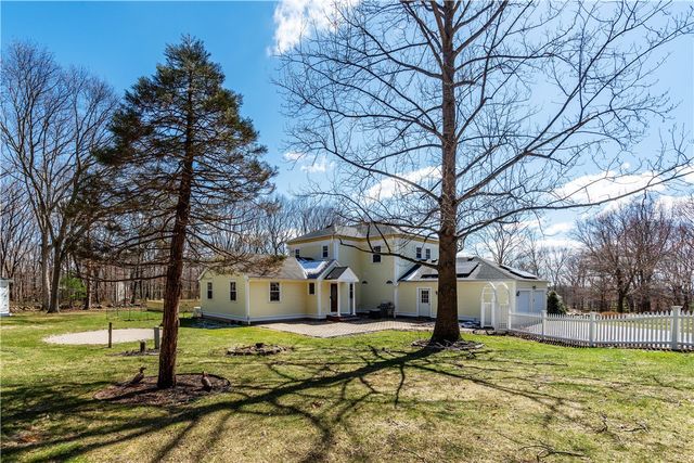 73 Nottingham Drive, Scituate, RI 02831