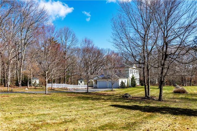 73 Nottingham Drive, Scituate, RI 02831