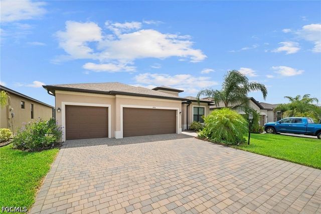 3406 murcia CT, Fort Myers, FL 33905