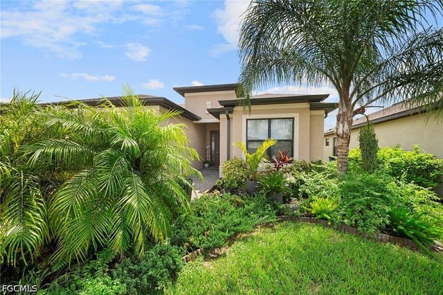 3406 murcia CT, Fort Myers, FL 33905