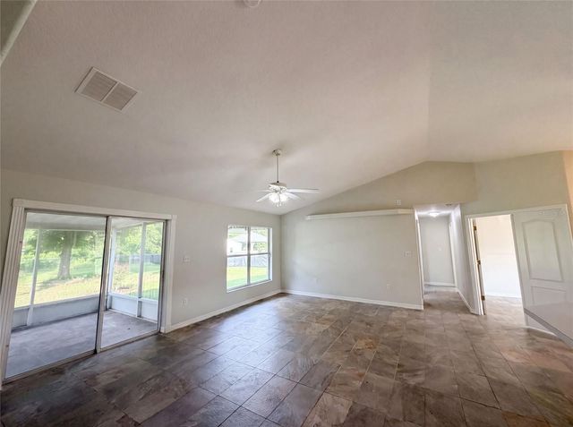 314 DUPONT CIRCLE, Howey In The Hills, FL 34737