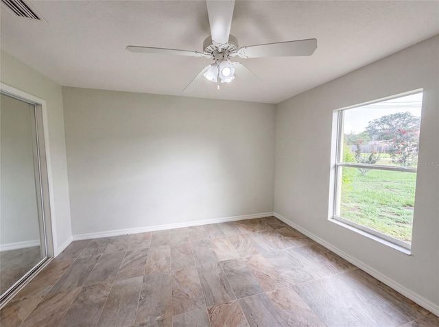 314 DUPONT CIRCLE, Howey In The Hills, FL 34737