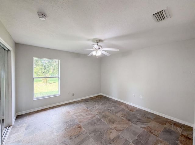 314 DUPONT CIRCLE, Howey In The Hills, FL 34737