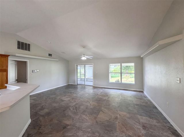 314 DUPONT CIRCLE, Howey In The Hills, FL 34737