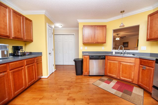 668 Branch View Drive, Boiling Springs, SC 29316