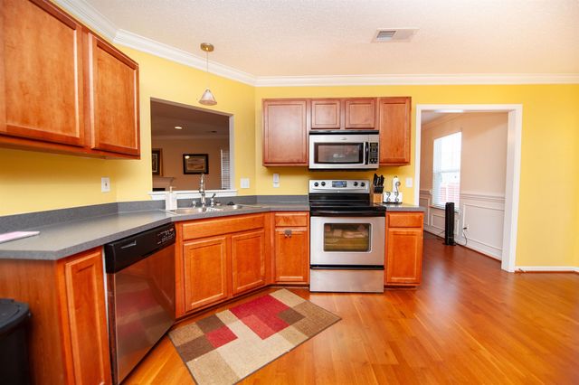 668 Branch View Drive, Boiling Springs, SC 29316