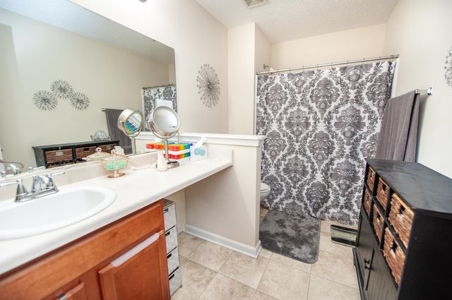 668 Branch View Drive, Boiling Springs, SC 29316