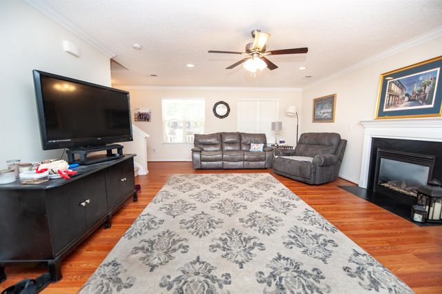 668 Branch View Drive, Boiling Springs, SC 29316