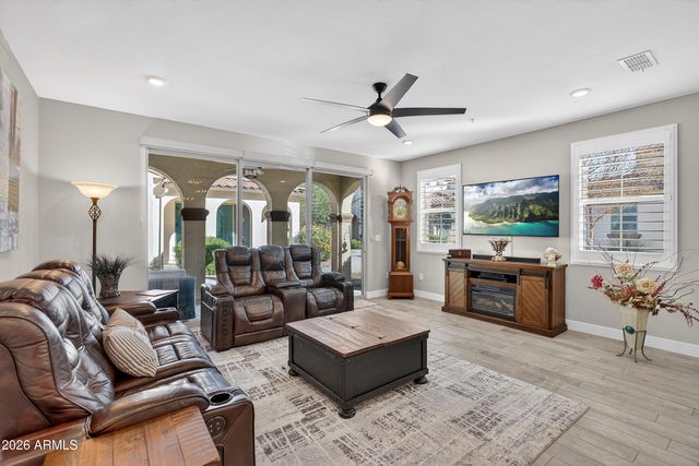 3855 S MCQUEEN Road 59, Chandler, AZ 85286