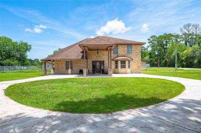 1925 Avenue L, Santa Fe, TX 77510