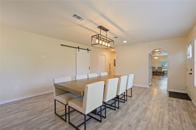 1925 Avenue L, Santa Fe, TX 77510
