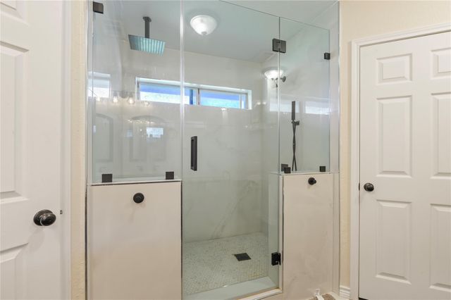 1925 Avenue L, Santa Fe, TX 77510