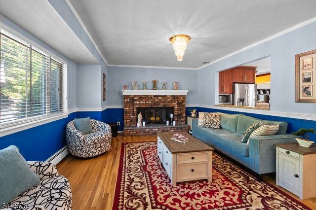 54 Navajo Trl, West Milford Twp., NJ 07480