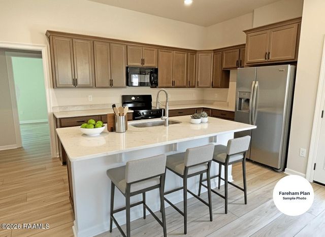 125 Pierce Lane, Maurice, LA 70555