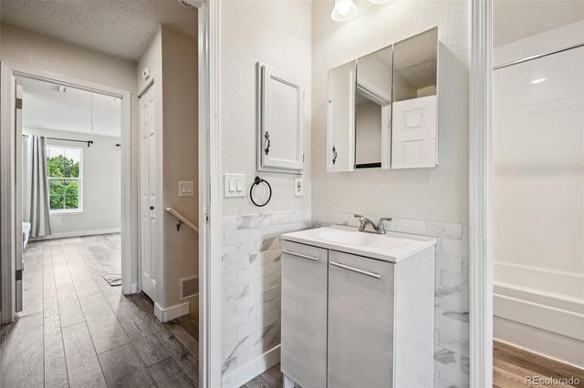 1732 S Blackhawk Way C, Aurora, CO 80012