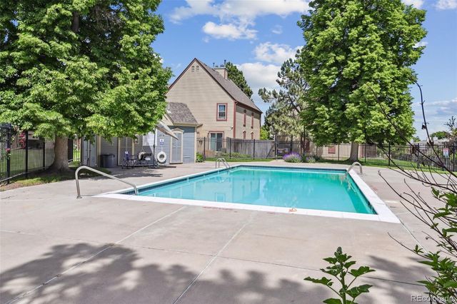 1732 S Blackhawk Way C, Aurora, CO 80012