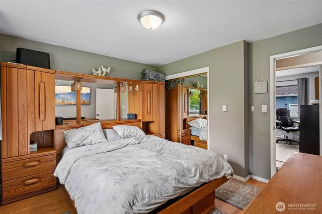 16625 190th AVE SE, Renton, WA 98058