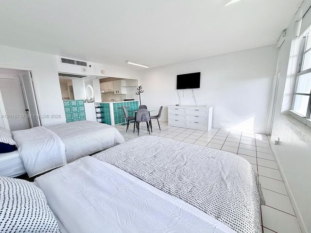 100 Lincoln Rd 1609, Miami Beach, FL 33139