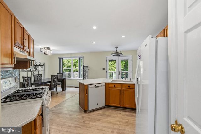 279 E FLAGSTONE DR, Newark, DE 19702