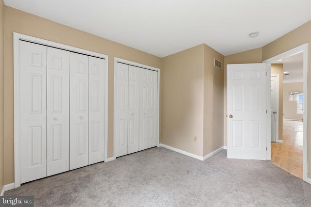 279 E FLAGSTONE DR, Newark, DE 19702