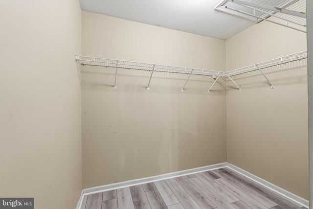 279 E FLAGSTONE DR, Newark, DE 19702